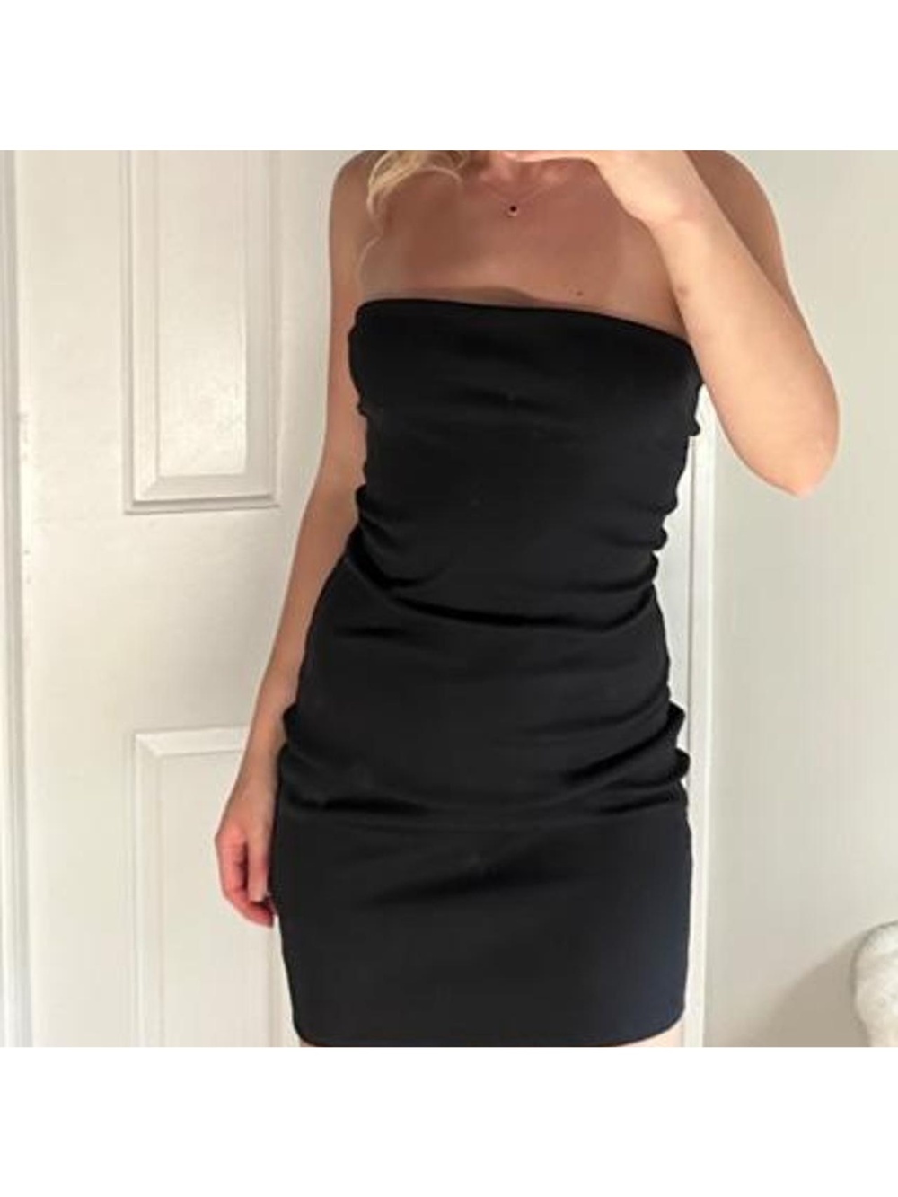 aritzia black ribbed contour strapless mini dress